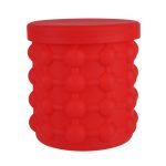 cubo de silicone para hielo y vino rojo